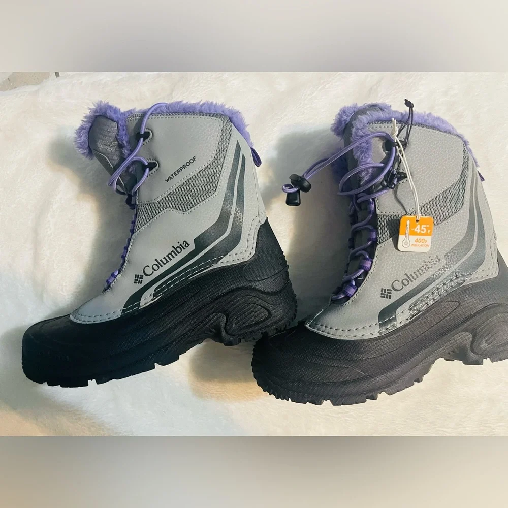 🤍💜💎💎Columbia Kids' Black and Lavender Snow Boots